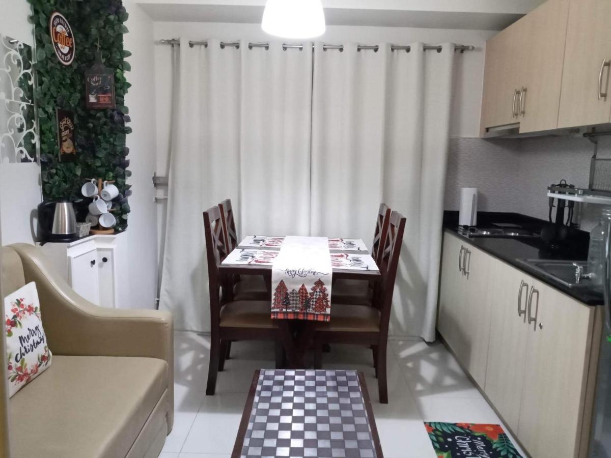 Appartement Sky Breeze Haven à Tagaytay City Extérieur photo