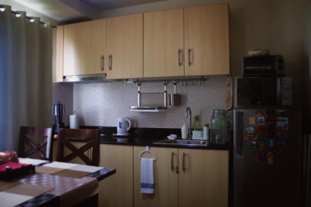 Appartement Sky Breeze Haven à Tagaytay City Extérieur photo